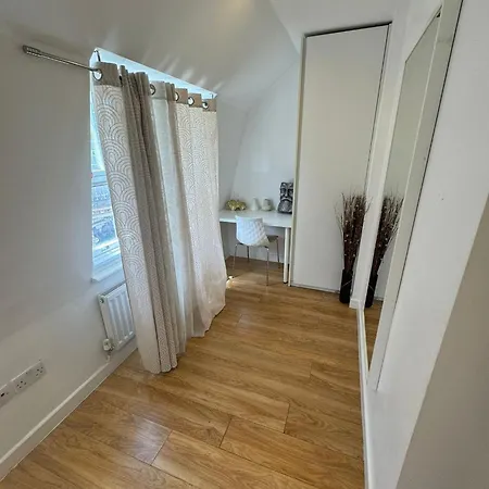 Sleep 8 In The Heart Of Central London Hy4 Exterior photo